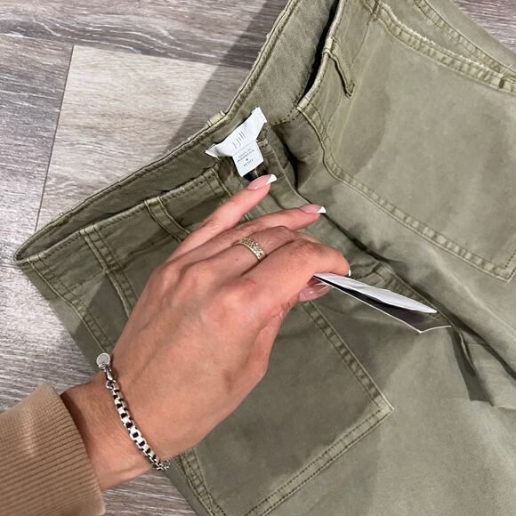 J. Jill LT Moss Petite Wide Leg Cargo Pants Size 4 - Picture 3 of 5